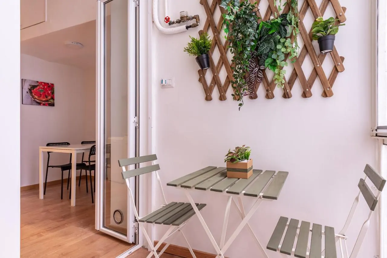 Manzoni Apartment Bari 0*,  İtalya